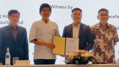 以烹饪技艺和创新的泰国菜式手法而闻名于世的Chef Ton，将与Regal Blossom有限公司合伙，在槟岛乔治市Farquhar Mansion开餐厅。